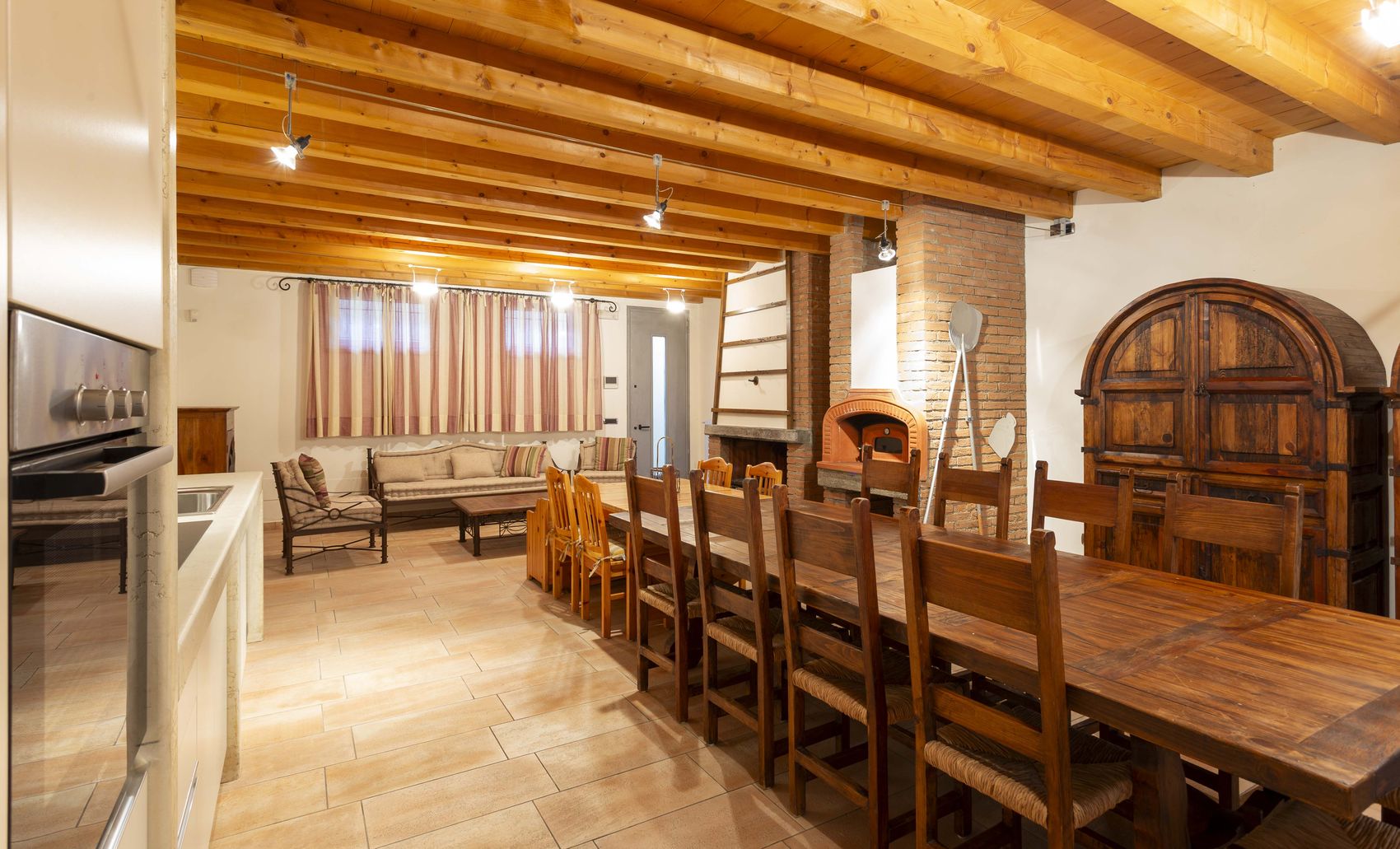 The seating end of the taverna beyond the long table